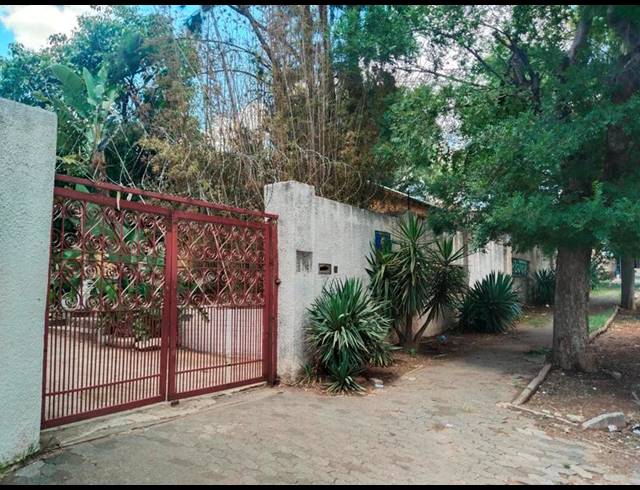 3 BEDROOM HOUSE FOR SALE IN TROYEVILLE